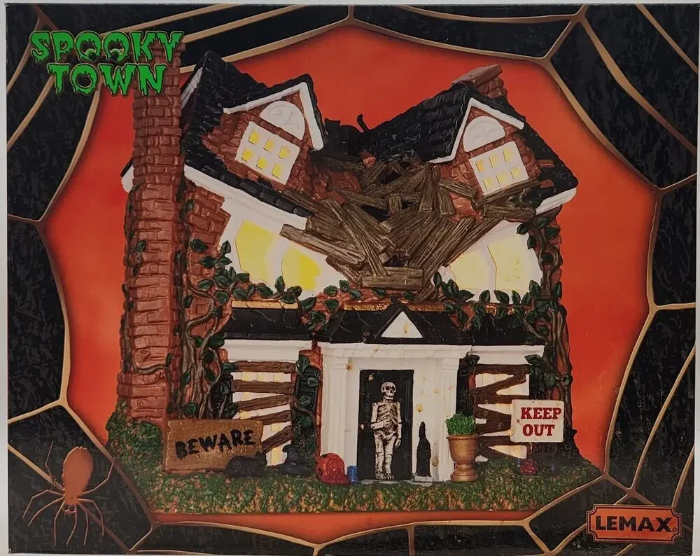 Lemax Spooky Town 2016 Monster On Maple Halloween Village #65076 Rare Retired